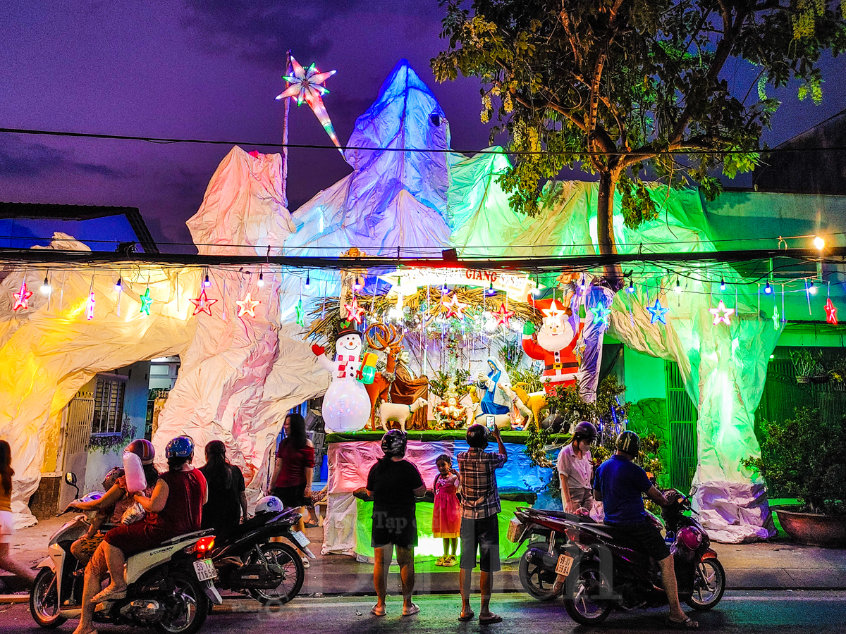 Đêm huyền diệu Xóm đạo Quận 8 cũ: Vang vọng câu chuyện cổ tích mùa đông - 15