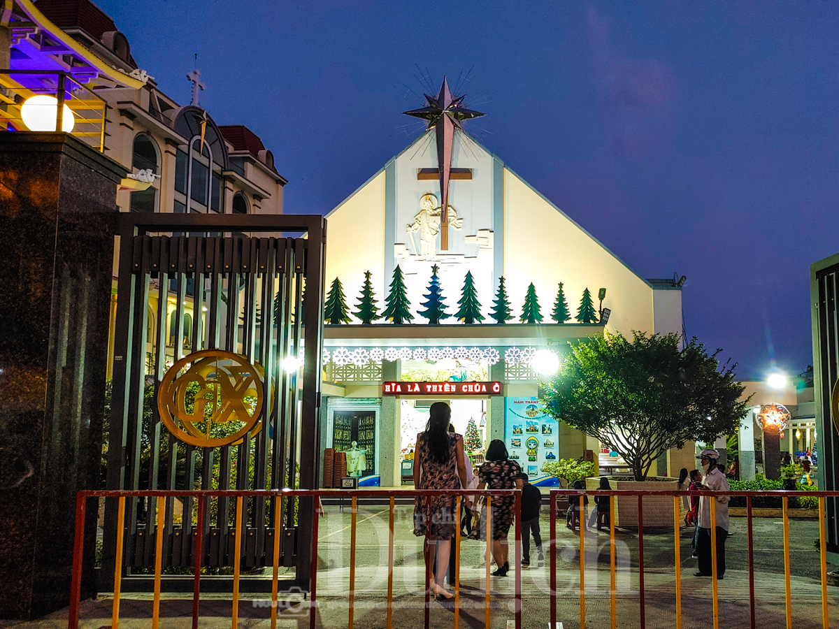 Đêm huyền diệu Xóm đạo Quận 8 cũ: Vang vọng câu chuyện cổ tích mùa đông - 14