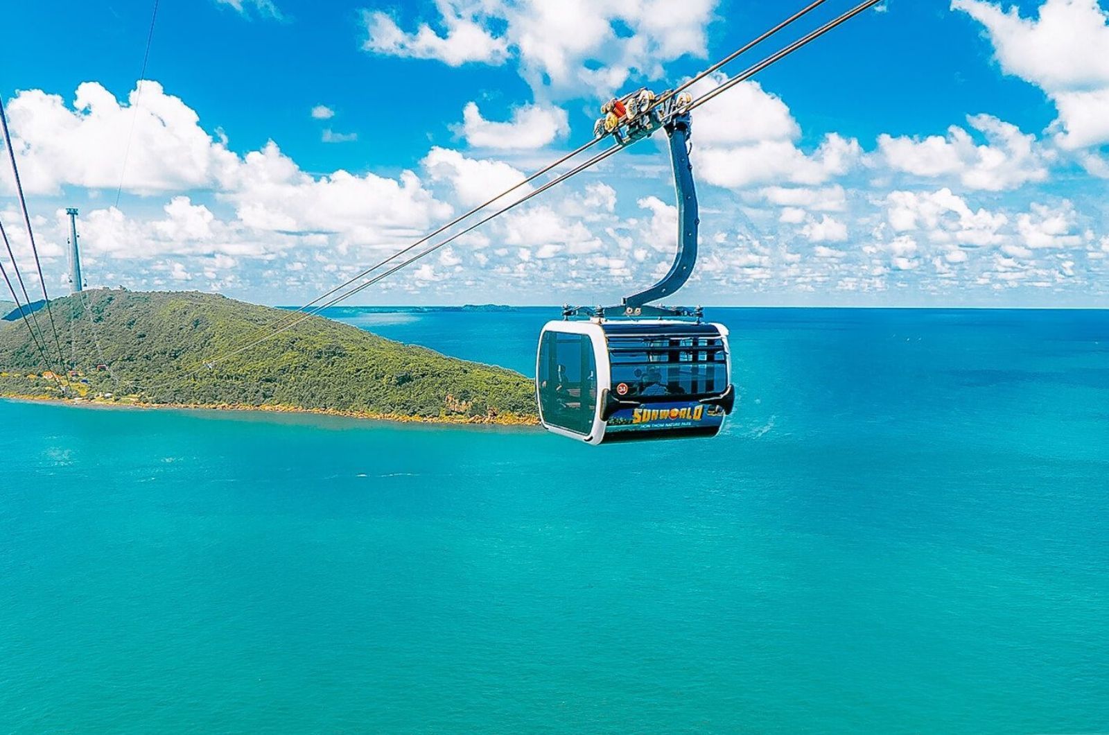 Cáp treo Hòn Thơm
