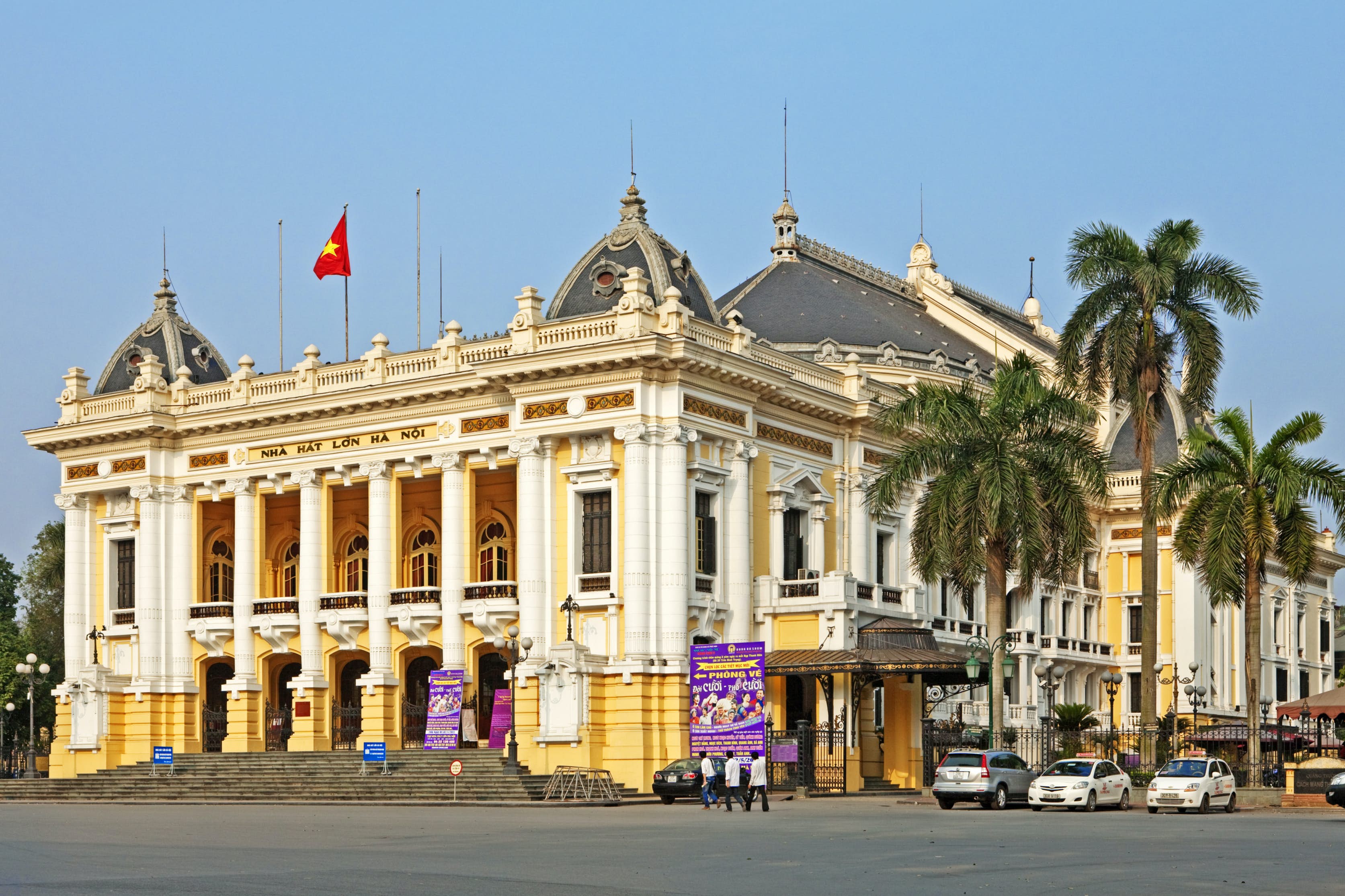 Nhà hát Lớn Hà Nội – biểu tượng của kiến trúc, văn hóa, nghệ thuật Thủ đô -  iVIVU.com